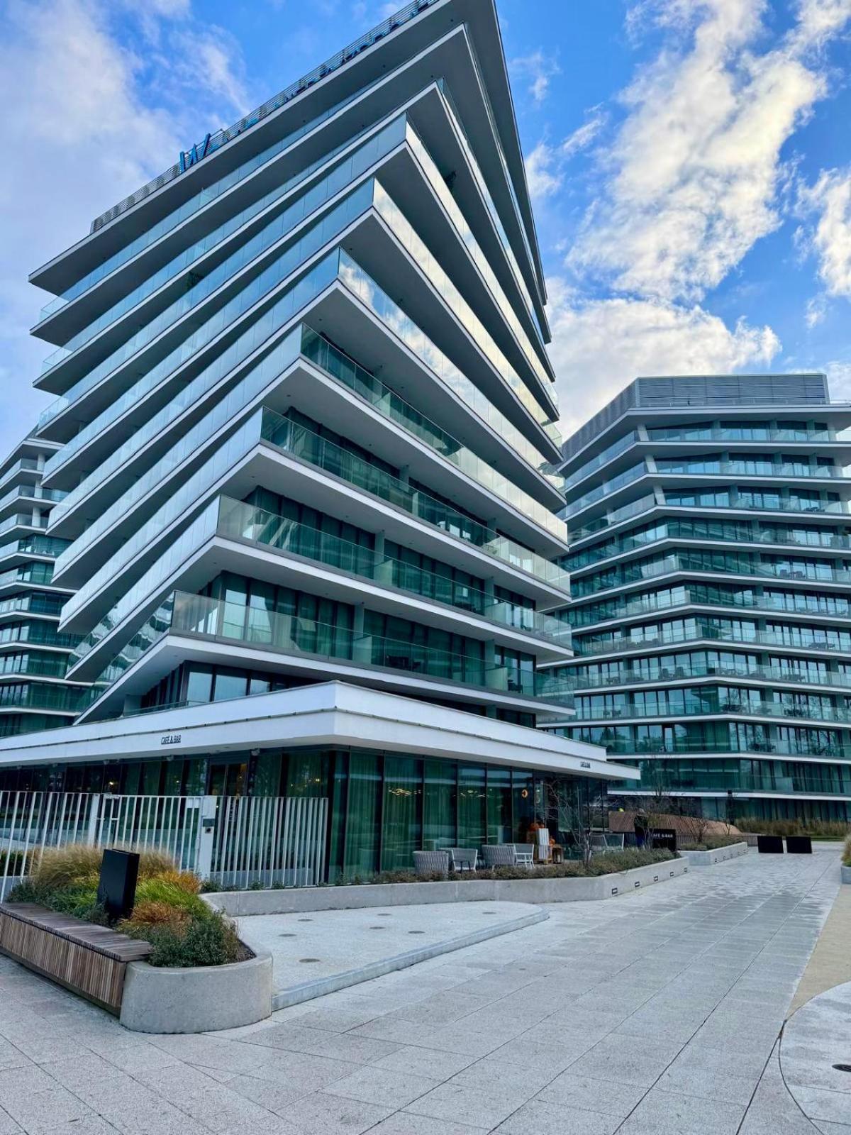 Wave Family E997 - & - Sea View Apartament